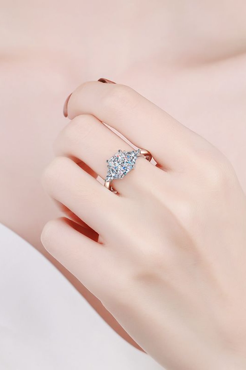 Moissanite 925 Sterling Silver Rhodium-Plated Ring Image1