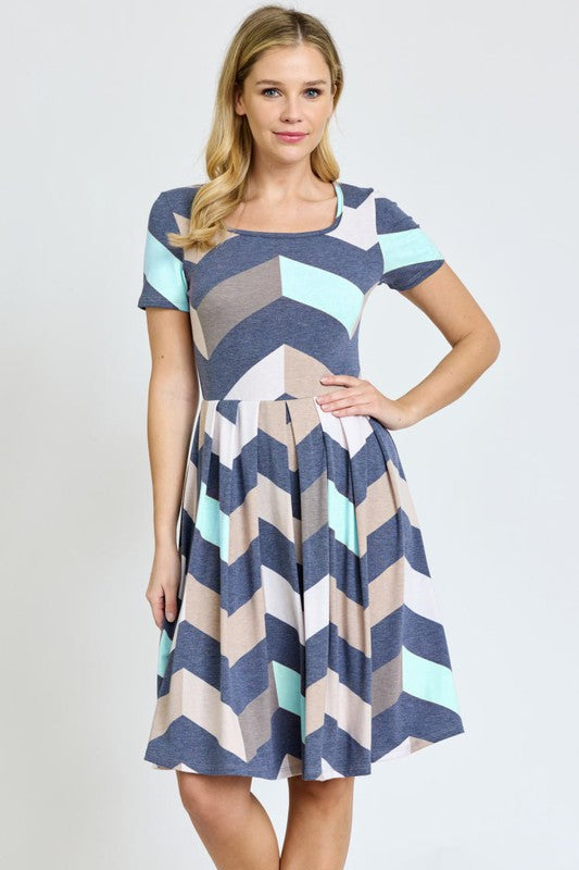 EG fashion Chevron Pleated Midi Dress