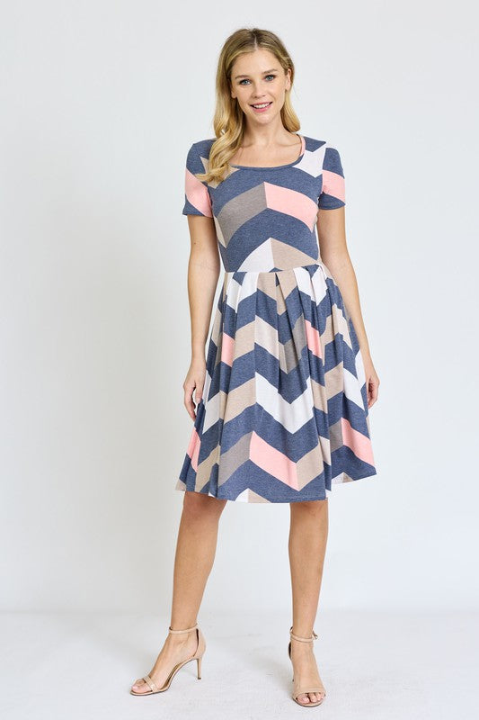 EG fashion Plus Chevron Pleated Midi Dress
