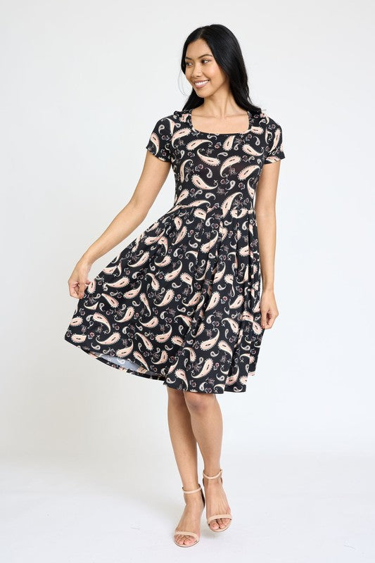 EG fashion Paisley Short Sleeve Pleated Midi Dress