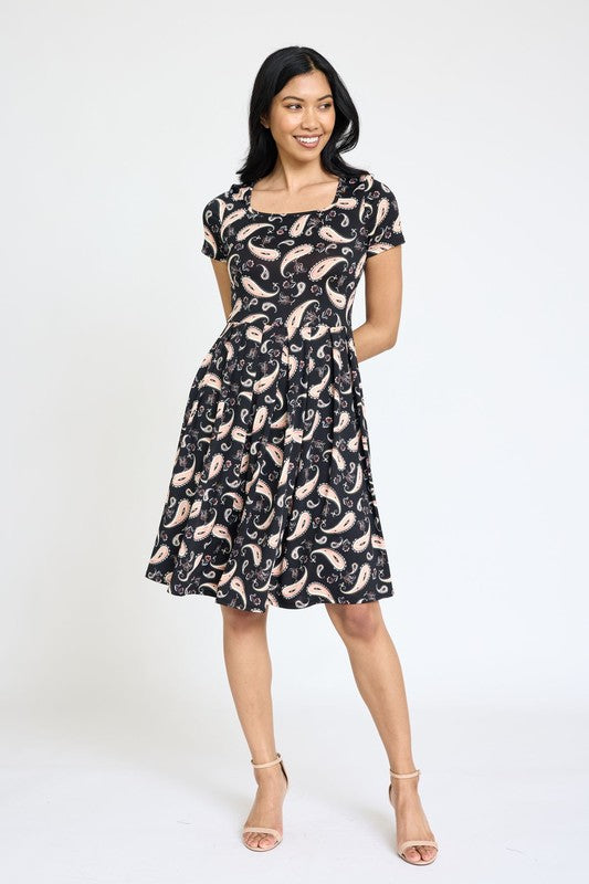 EG fashion Paisley Short Sleeve Pleated Midi Dress