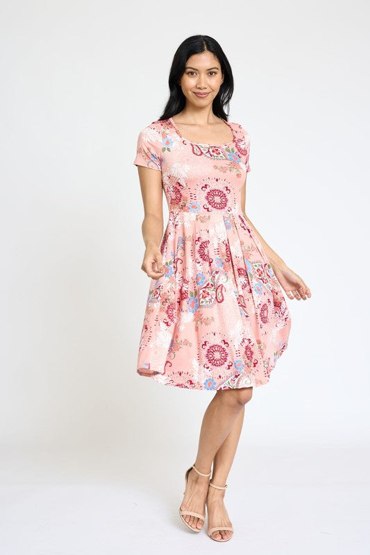 EG fashion Medallion Short Sleeve Pleated Midi Dress
