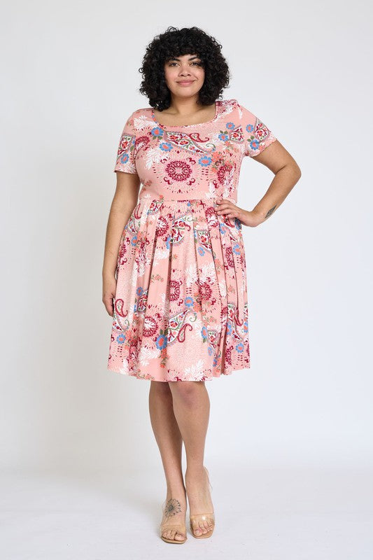 EG fashion Plus Medallion Short Sleeve Pleated Midi Dress