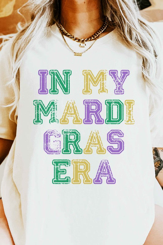 IN MY MARDI GRAS ERA OVERSIZED GRAPHIC TEE