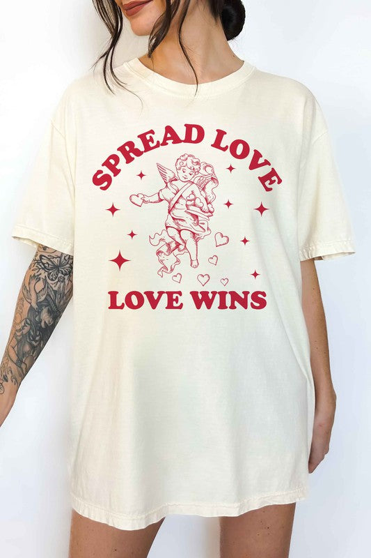 SPREAD LOVE WINS VALENTINES OVERSIZED GRAPHIC TEE