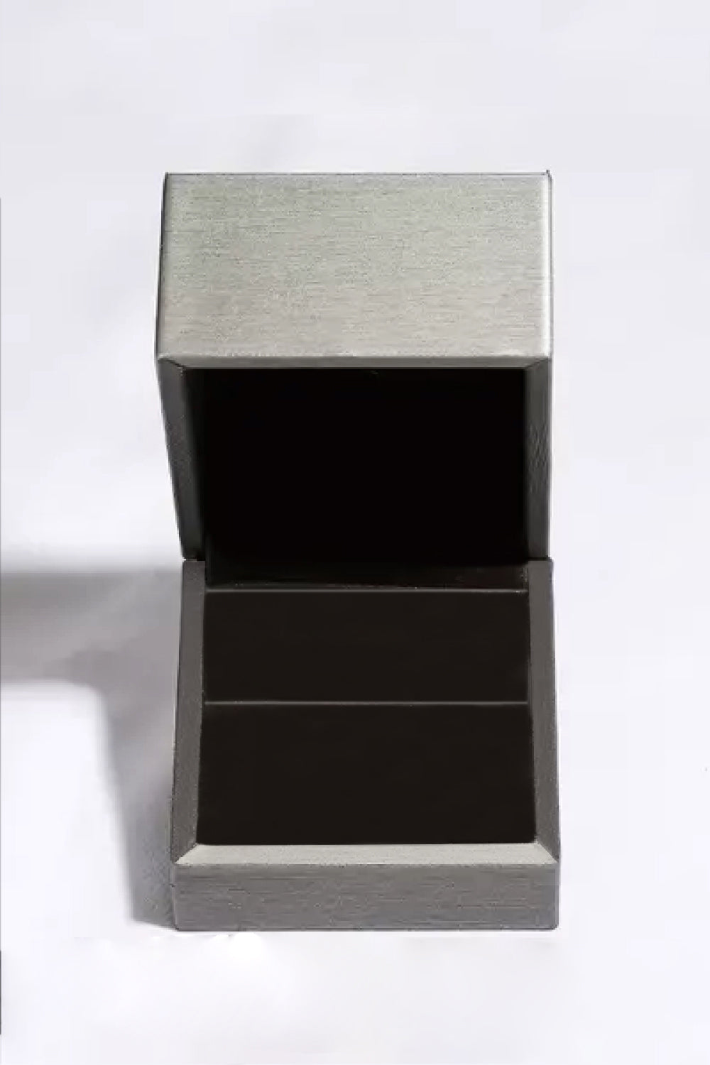 Moissanite Platinum-Plated Ring jewelry Box