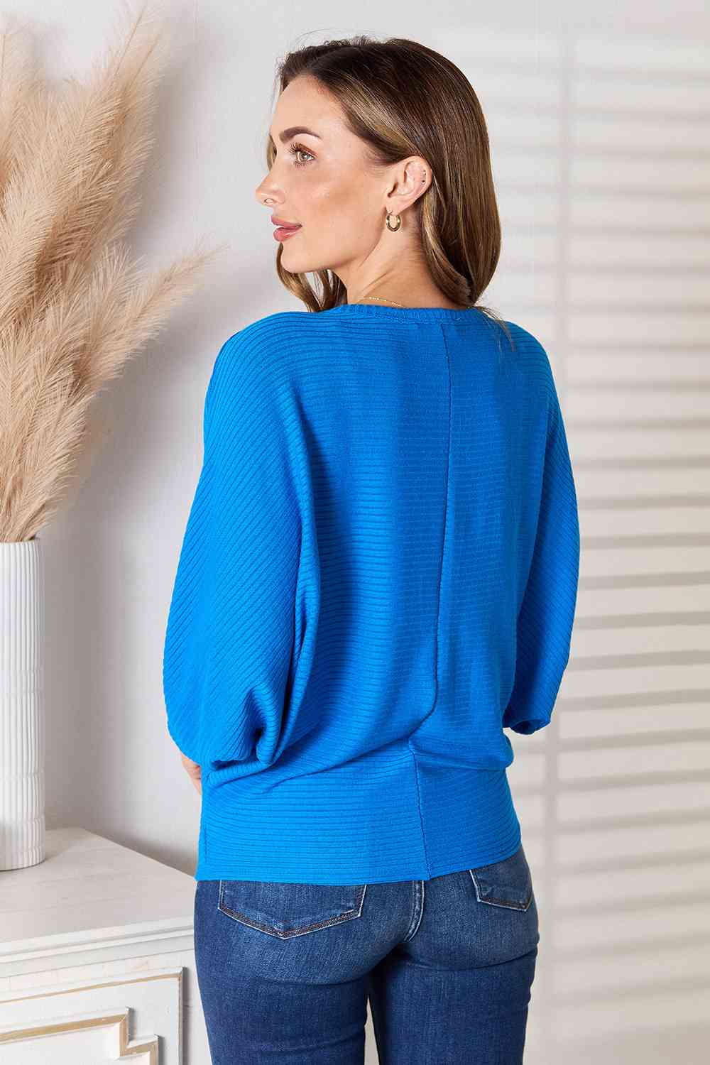 Round Neck Batwing Sleeve Blouse