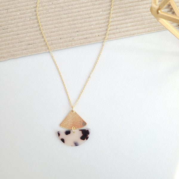 Spiffy & Splendid Ava Blonde Tortoise Necklace