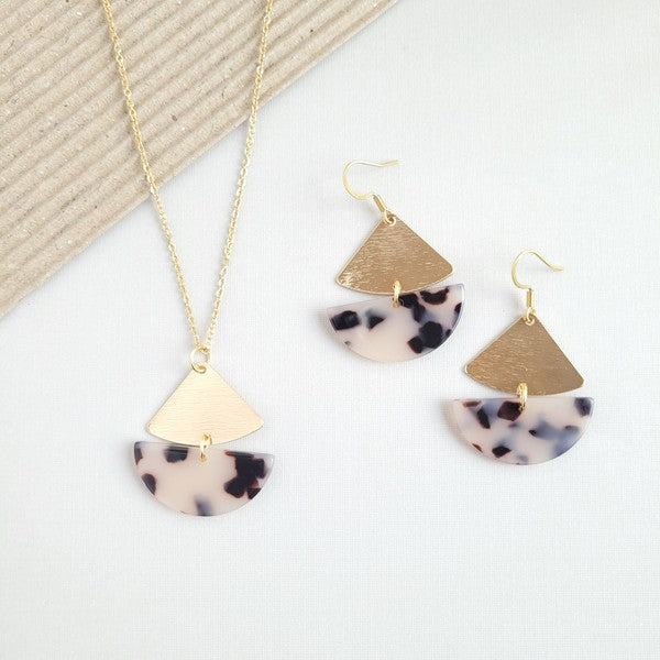 Spiffy & Splendid Ava Blonde Tortoise Necklace