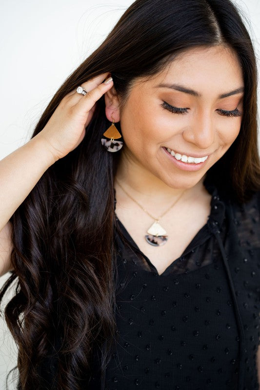 Spiffy & Splendid Ava Pearl Necklace