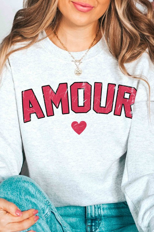 Heart Graphic Sweatshirt Image3