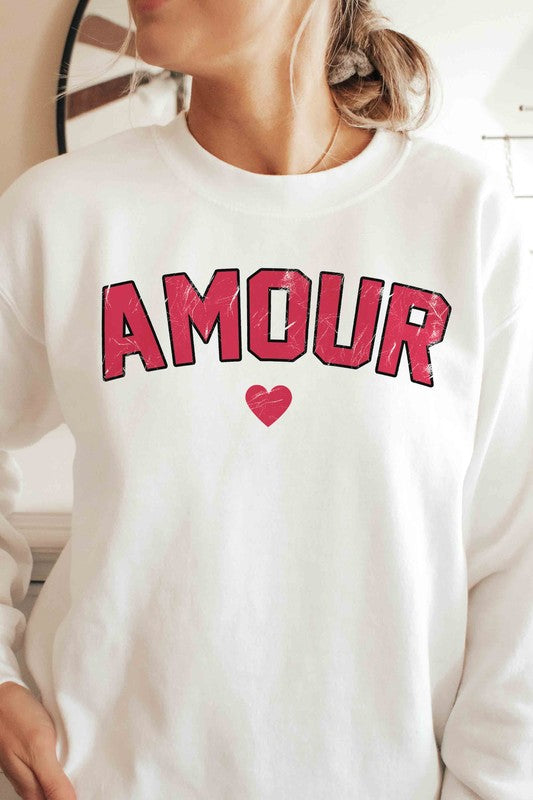 Heart Graphic Sweatshirt Image2