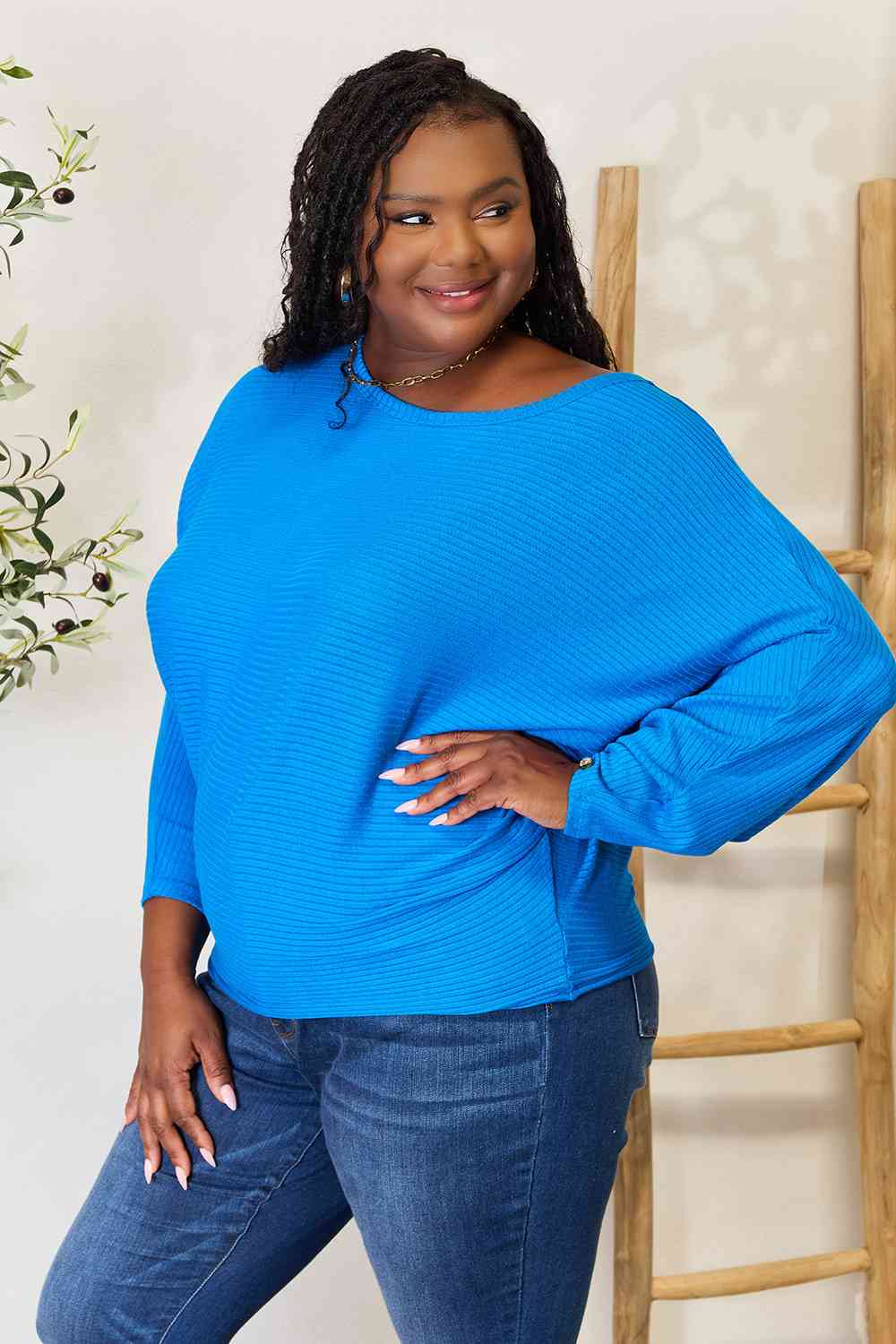 Round Neck Batwing Sleeve Blouse