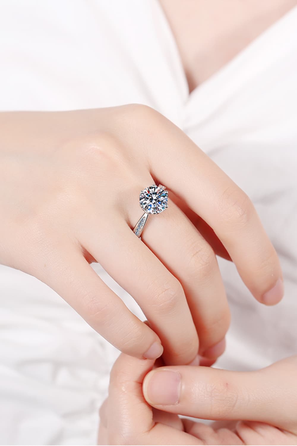 Moissanite Rhodium-Plated Ring Image1