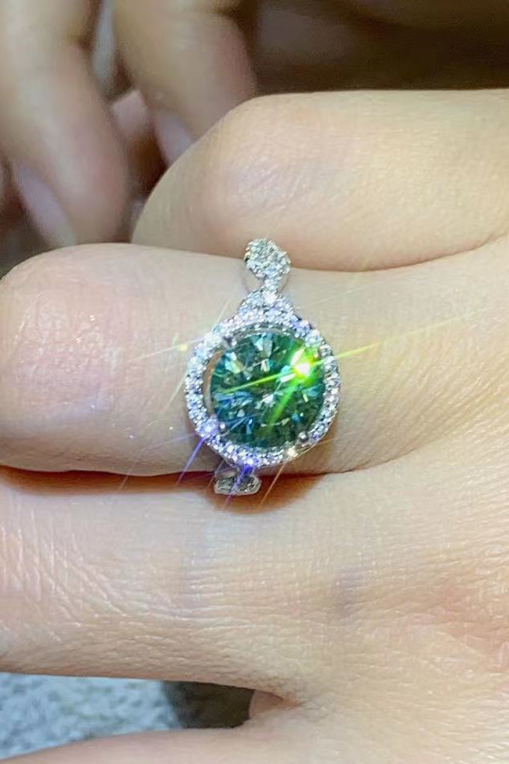 Moissanite Emerald Green Ring Image1
