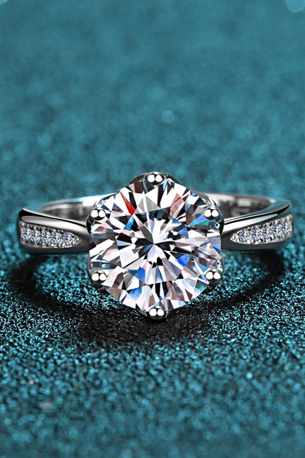 Moissanite Rhodium-Plated Ring Image3