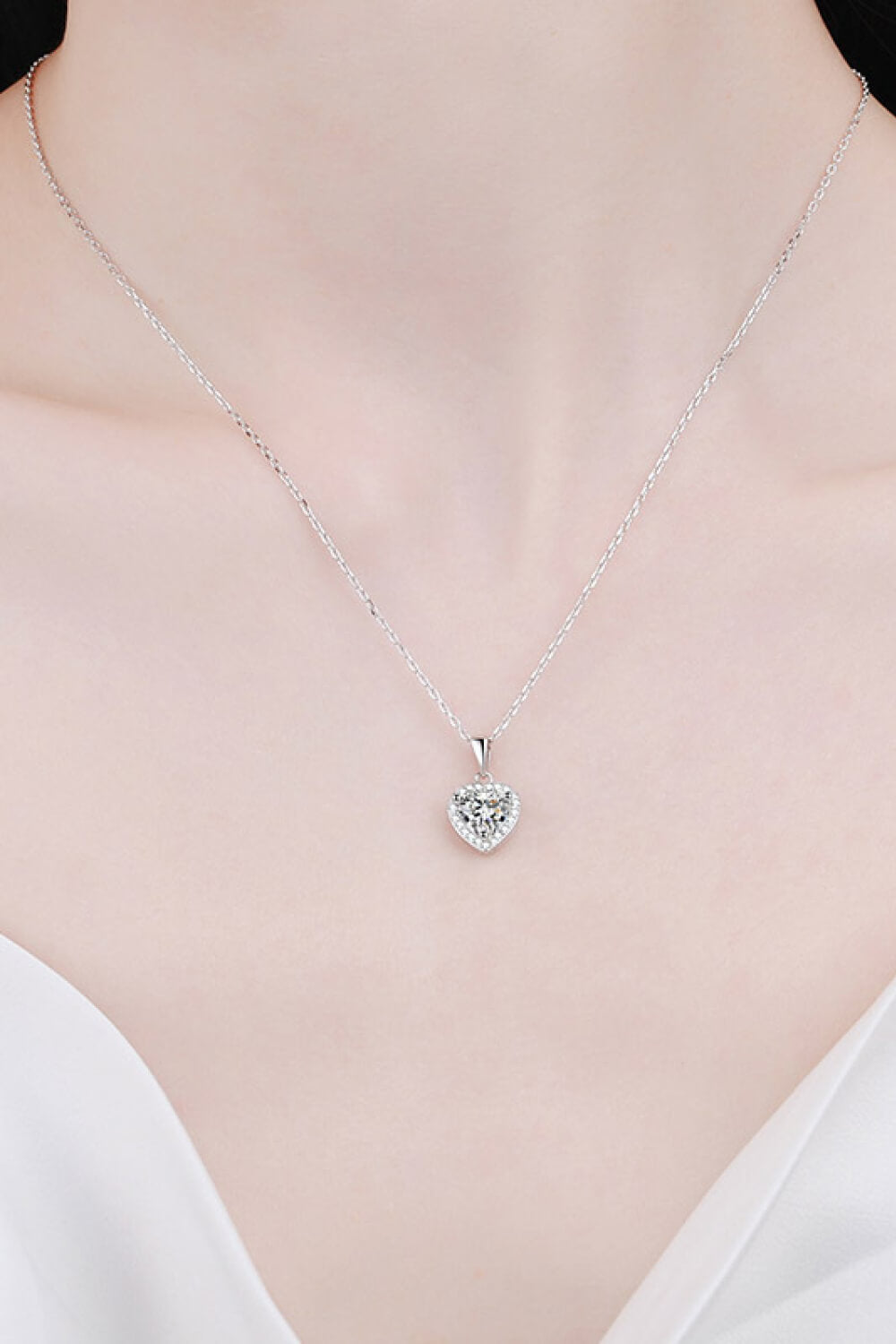 1 Carat Moissanite Heart 925 Sterling Silver Pendant Chain Necklace