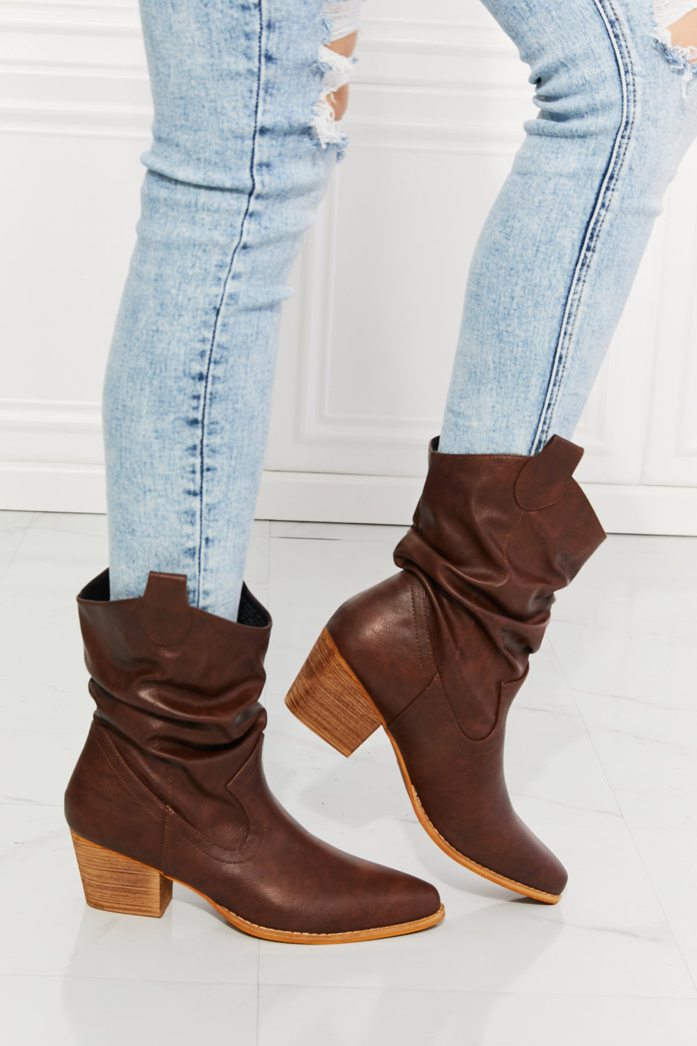 Mmshoes Better In Texas Scrunch Cowboy Boots In Brown
