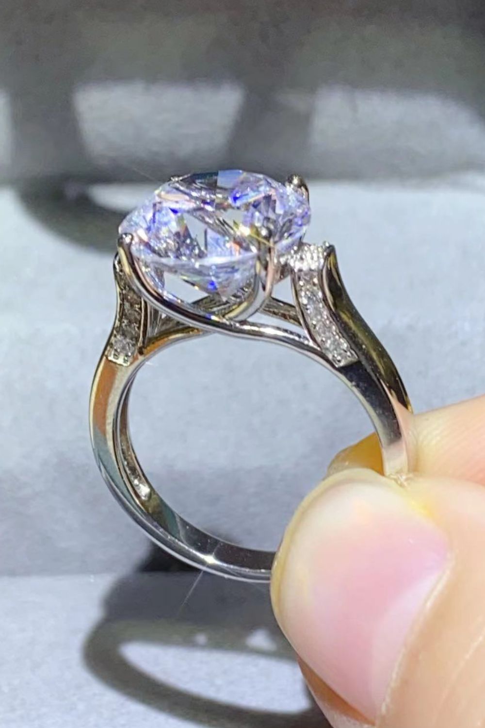 Moissanite Platinum-Plated Ring Image3