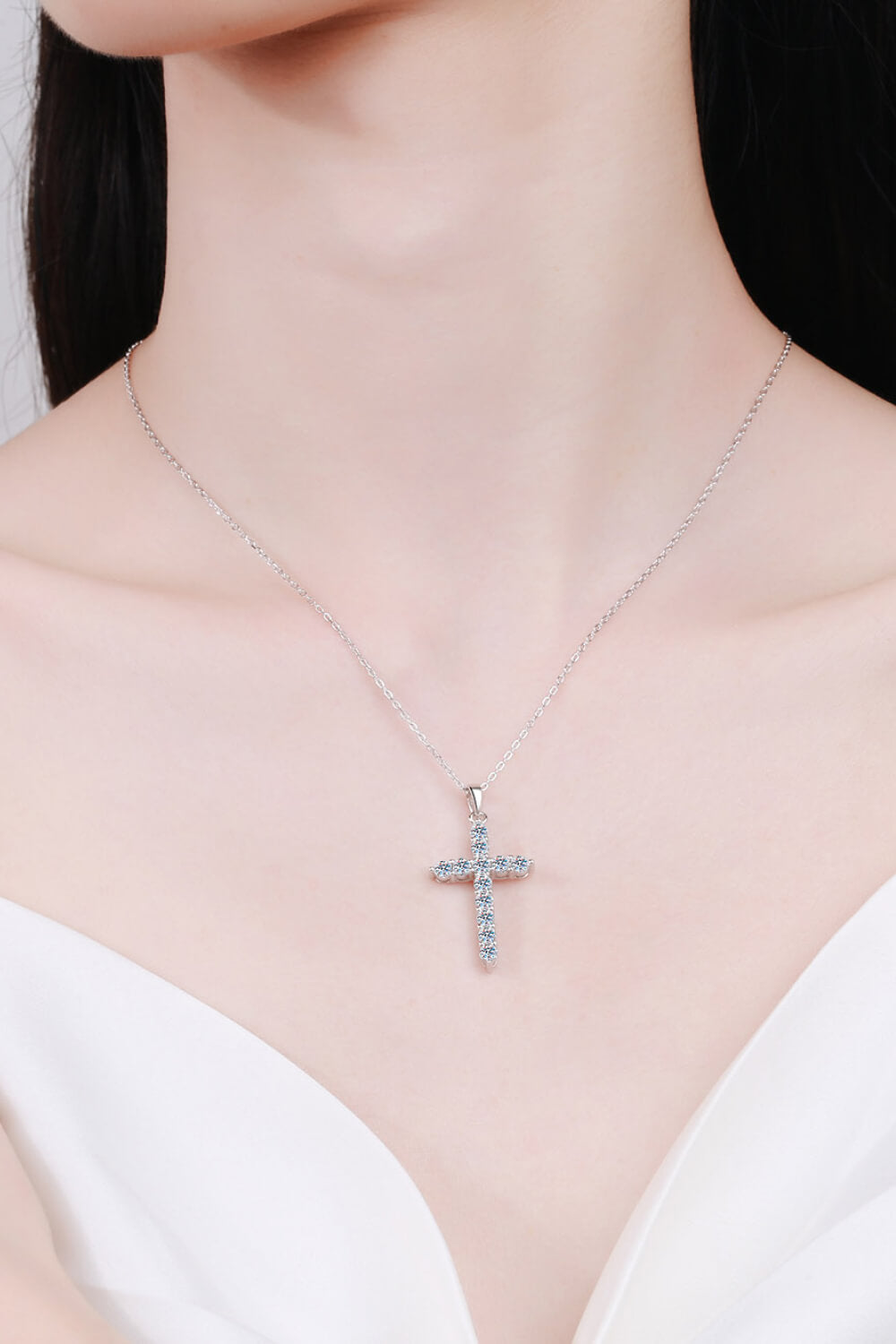 Cross Moissanite Necklace Image3