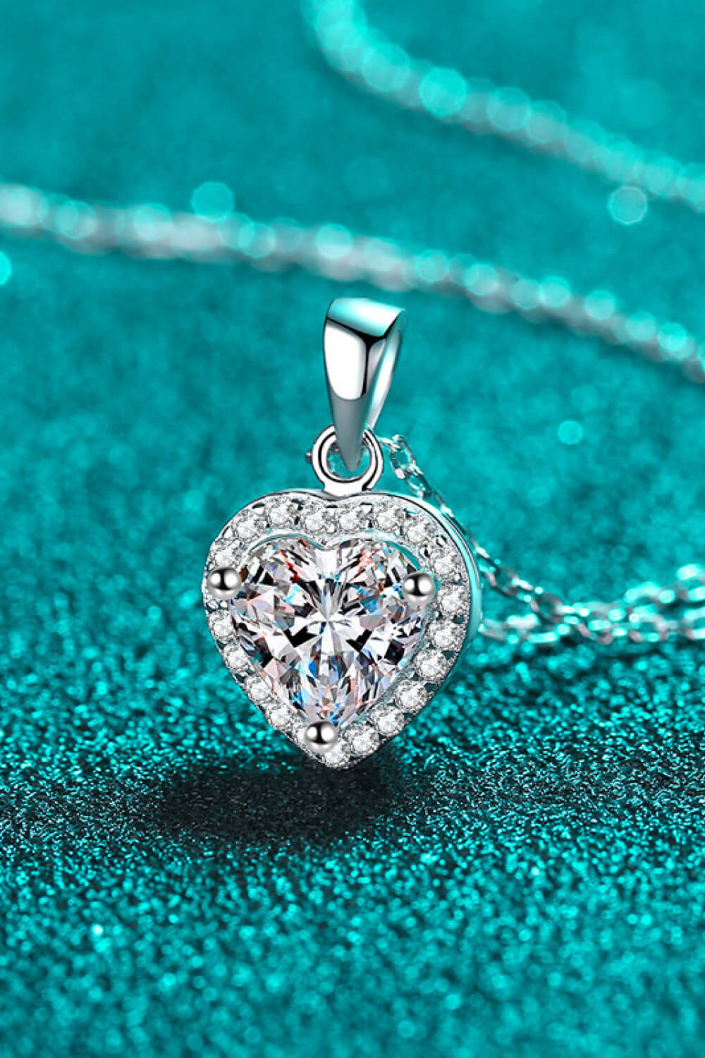 1 Carat Moissanite Heart 925 Sterling Silver Pendant Chain Necklace